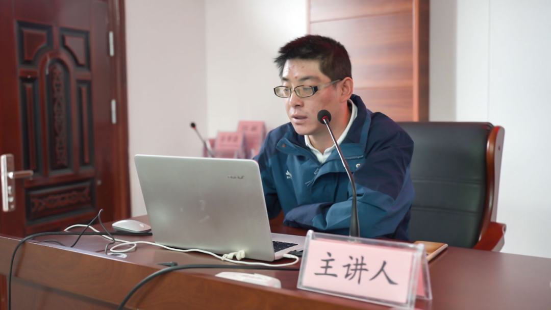 漢中網信開展網絡宣傳培訓暨記者節(jié)系列活動